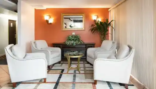 Granada Inn