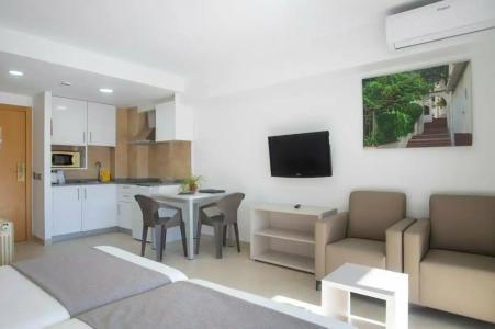 ApartBCL Levante Club - 81