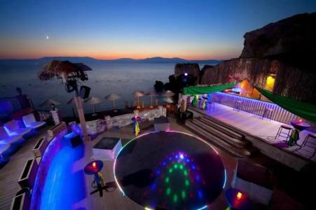 Club Resort Atlantis - 36