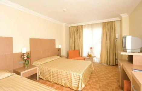 Holiday Garden Resort - 78