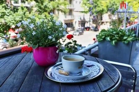 Senator Hamburg - 22