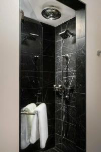 Grand Bohemian Charlotte, Autograph Collection - 73