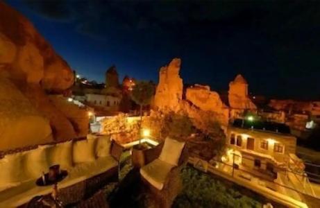 Traveller's Cave - 89