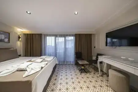 Pera Luna Residence - 67