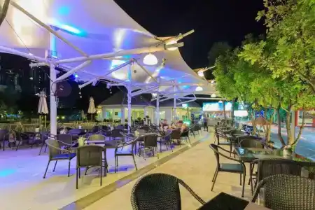 Pattaya Discovery Beach - SHA Extra Plus - 69