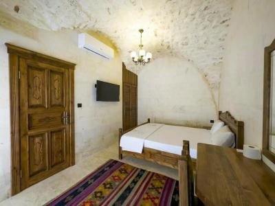 PALMYRA BOUTIQUE - 50