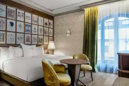 Palacio Santa Clara, Autograph Collection - 48