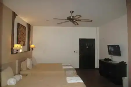 QG Resort - 90