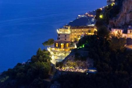 Grand Excelsior - 30