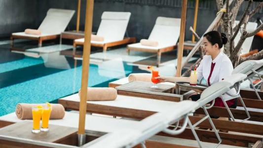 Mövenpick Sukhumvit 15 Bangkok - SHA Extra Plus Certified - 43