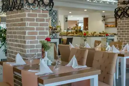 Best Western Plus Khan - 38