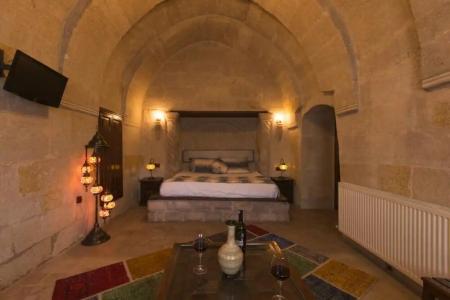 Adora Cave Suites - - 94