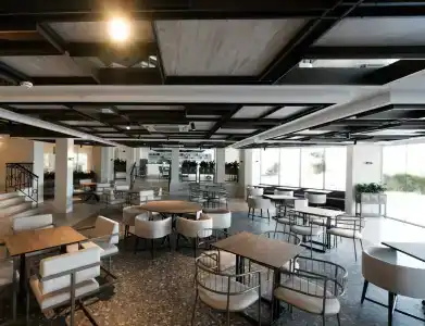 Paloma Perissia - 95