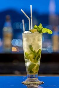 Novotel Phuket City Phokeethra - SHA Extra Plus - 86