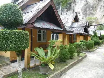 Diamond Cave Resort - 9