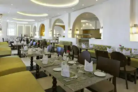 Royal Star Beach Resort - 23