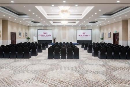 Crowne Plaza Muscat, an IHG - 82