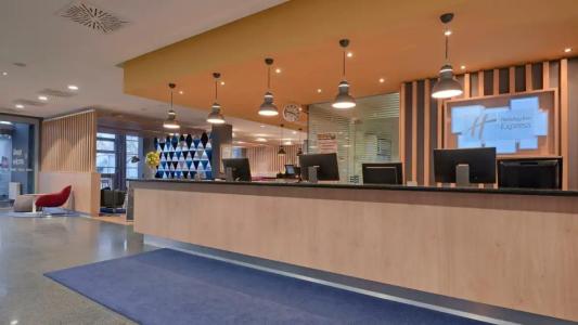 Holiday Inn Express Frankfurt Messe, an IHG - 61