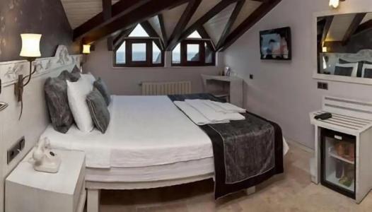 Assos Behram Special Class Adult Only 12 - 34