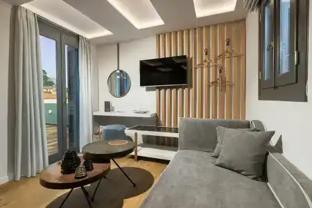 Carpe Diem Boutique - 24