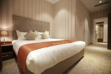 Nine Ulaanbaatar - 22