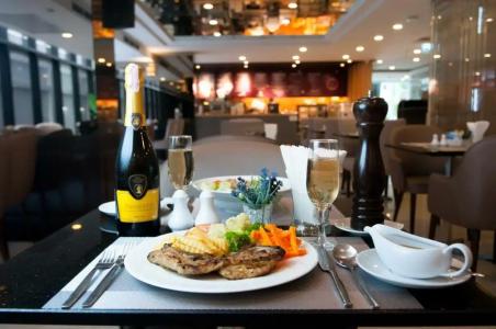 SureStay Plus by Best Western Sukhumvit 2 - 58