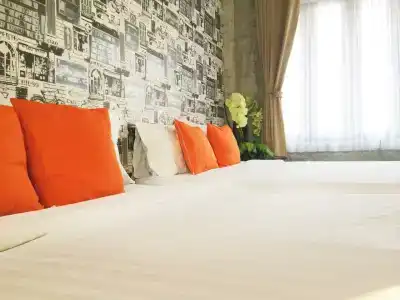 Laemsing Whitehouse Resort - 1