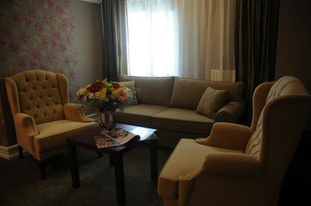 Paradise Island - 52