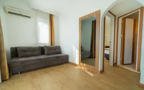 Kleopatra Celine - 78