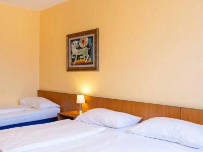 Good Morning + Berlin City East - 69