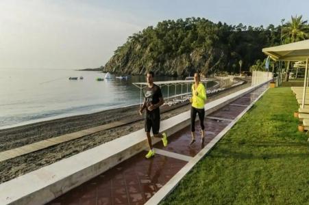 ROBINSON CAMYUVA - Adults only - 21