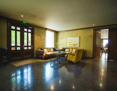 Ventura Boutique - 27