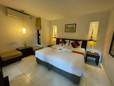Evergreen Resort - 75