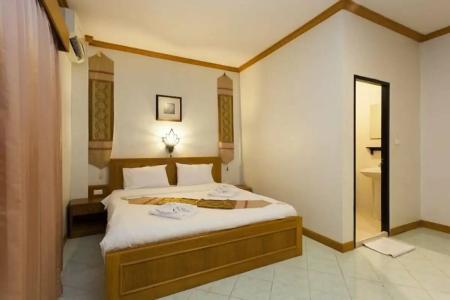 The Little Moon Residence - 57