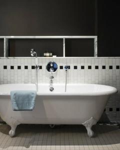 Les Bains Paris - 10