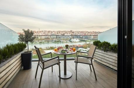 Movenpick Istanbul Golden Horn - 55
