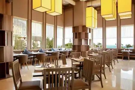 Paloma Perissia - 51