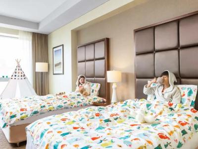 Swissôtel Al Ghurair - 14