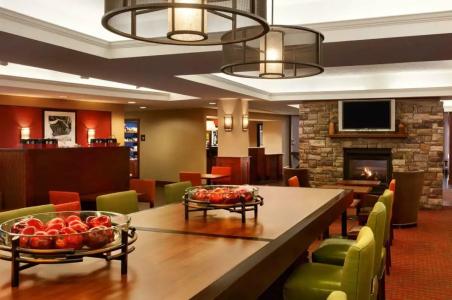 Hampton Inn Burlington - Colchester - 38