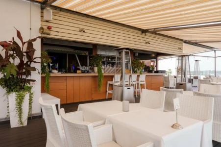 Riga Islande with FREE Parking - 65