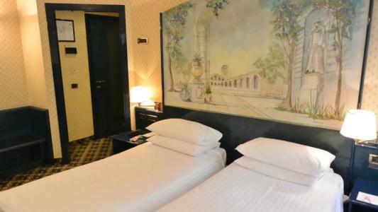 iHs Milano Ambasciatori - 66