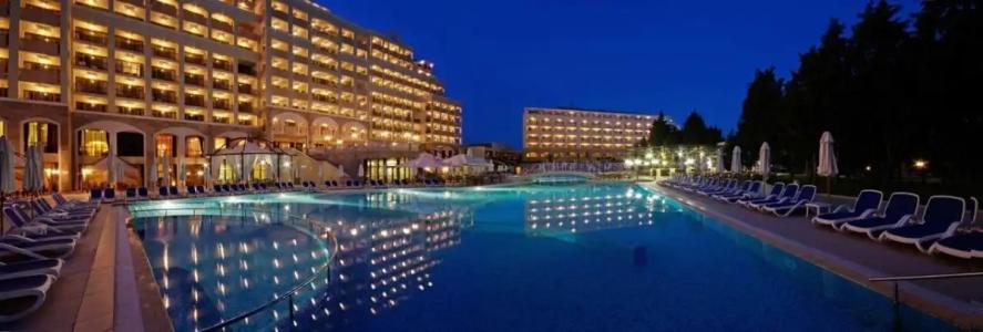 Sol Nessebar Palace All Inclusive - 1