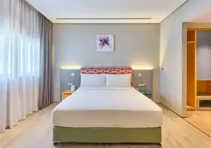 Ibis Styles Dubai Jumeira - 93