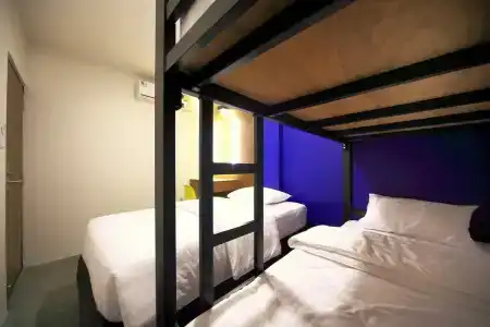 Tuk Tuk Hostel - 1
