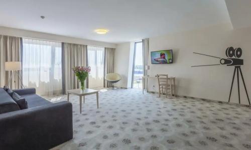 Aurora Klaipeda - 23