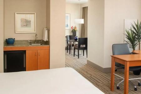 Hilton Vancouver Washington - 94