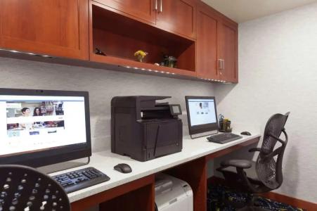 Hilton Garden Inn Lancaster - 8