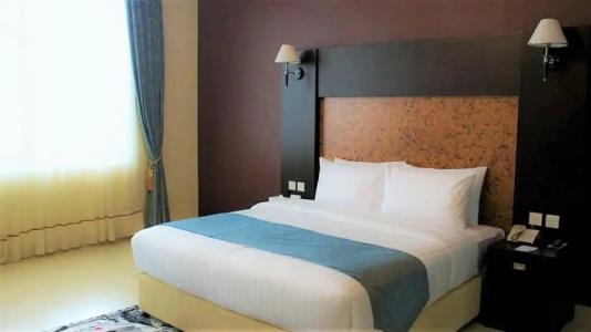 Royal Phoenicia - 41