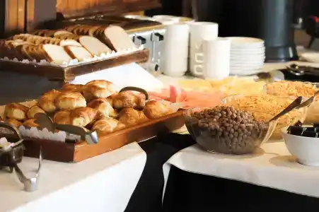 Ramada Plaza by Wyndham Dubai Deira - 82