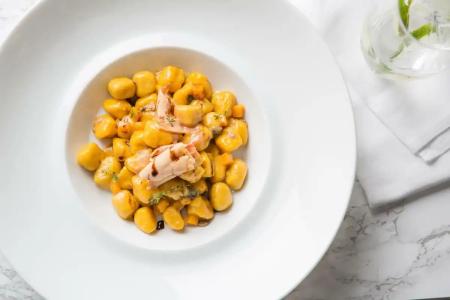 Jumeirah Emirates Towers - 68